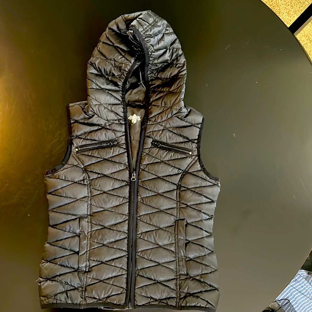 Black Down vest, size small